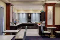 The Atlantic Suites on the Ave - Pet friendly