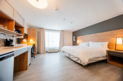 Candlewood Suites Trois-RIVIÈRES Ouest Hotels in der Nähe von Le Carrefour Trois-Rivières-Ouest