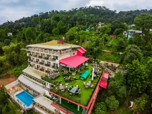 Asia Spa Resort Centrally Heated for Your Comfort Just a 10-Minute Drive from McLeod Ganj Market