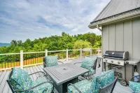 Nebo Home w/ Hot Tub: Wheelchair Accessible - 3-Star