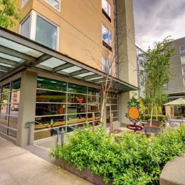 Staypineapple, Watertown Hotel, University District Seattle Отели рядом с достопримечательностью «Куин-Анна»