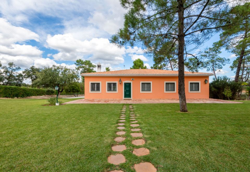 Hotel Do Pinhal, Exterior, Garden