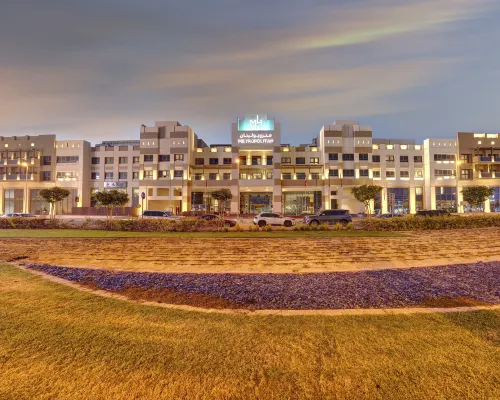 Metropolitan Hotel Dubai Hotels in der Nähe von Nestle Middle East