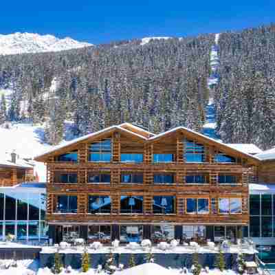 W Verbier Hotel Exterior