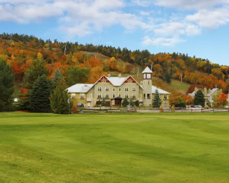 Calabogie Peaks Hotel, Ascend Hotel Collection Hotels in Renfrew County