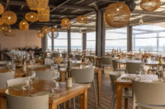 ชาโต ลอ็อสปิตาเลต์ ไวน์รีสอร์ท