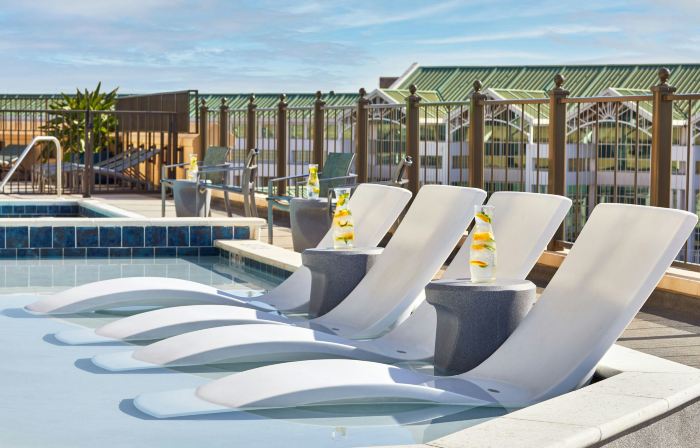 Renaissance Mobile Riverview Plaza Hotel