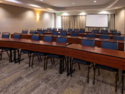 Courtyard High Point Hotels in High Point