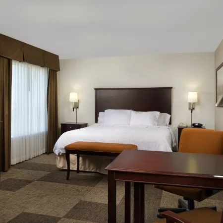 Hampton Inn & Suites Altus Отели в г. Алтус