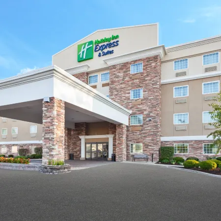 Holiday Inn Express & Suites CARMEL NORTH - WESTFIELD by IHG