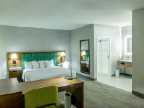 ハンプトン  イン & スイーツ クリーバーン クリーバーンのホテル