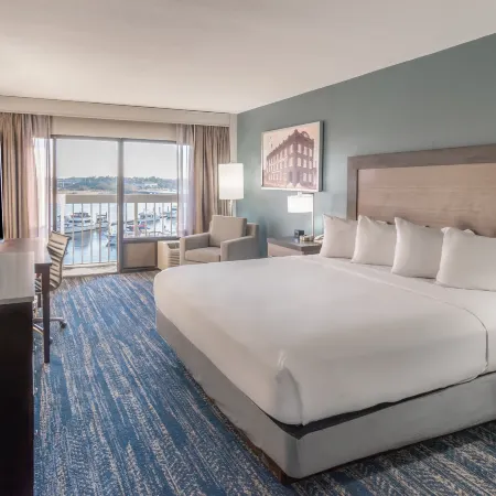 DoubleTree by Hilton Hotel New Bern Riverfront
