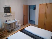 Erholungsurlaub Inmitten des "biosphärenreservat Rhön" für bis zu Acht Personen Hotels in Bischofsheim an der Rhon