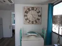 Charlestown Houseboat Walk to attractions Be rocked to sleep