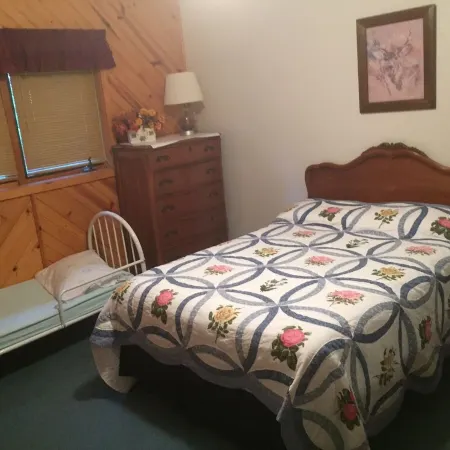 Beautiful Four Bedroom Lake Home In The Heart Of The Northwoods