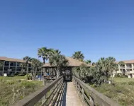 Spacious and updated 3br/2ba condo in St. Augustine Beach
