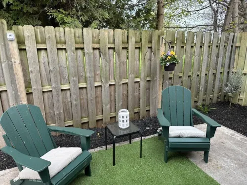 The Huron View Sunrise Getaway!! Hotels in Sankt Ignace