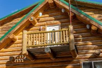 July Special! Cabin with Hot Tub! Near FairPlay & Breck!