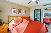 Panoramic Views from Every Window! Less than 10 minute walk to the London Bridge