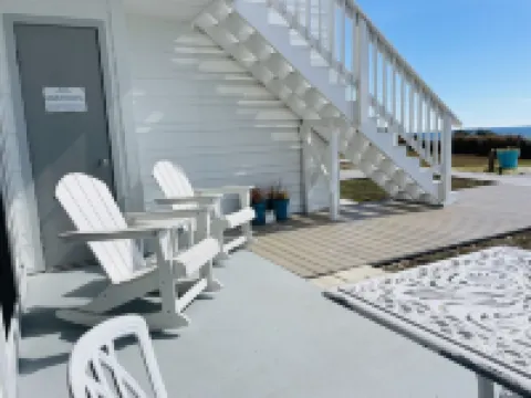PRIVATE BEACH-You deserve this-Luxury ground-level 1-bedroom ON THE BEACH on 30A