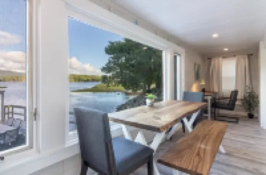 Stunning Waterfront, Acadia National Park as your Backyard.