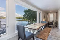 Stunning Waterfront, Acadia National Park as your Backyard.