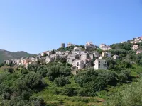 House beautiful nature sea and mountain views, garden, air conditioning Отели в г. Рольяно