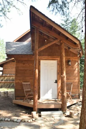 Tranquil Cabin nr Cle Elum Lake, GameRoom, Firepit, Fenced- Perfect Summer Break
