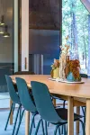 Après Cabin | Designer Lake Cabin