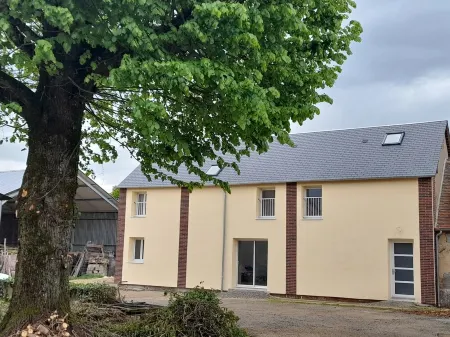 Gîte de la Petite Franchaise Отели в г. Кудресьё