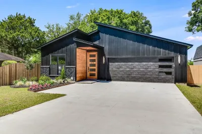 Modern•Game Room•New•King Bed•Sports Complex•Lux•Family Friendly Hotels near Lafayette Regional Airport