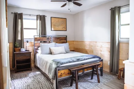 Rustic, Cozy Cabin with a View of the Smokies, Firepit, Large Deck, Pet-Friendly