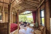 Honeymoon Bliss: Bamboo Temple with Ocean Views at Maui Eco Retreat