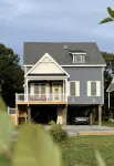 NEW 3 BR/2.5BTH near Bethany Beach/home on stilts, open floor plan/1st FL Master Hotels near Viking Amusements and Thunder Lagoon Waterpark