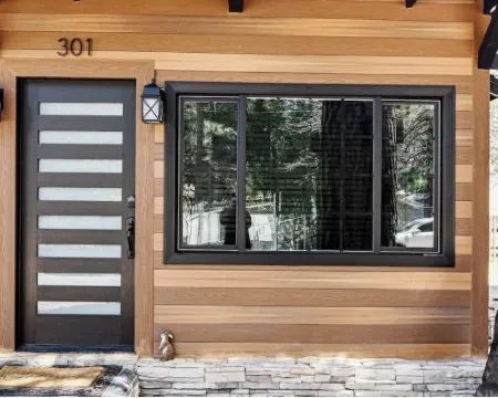 Cozy modern little cabin in Crestline Hotels in Crestline