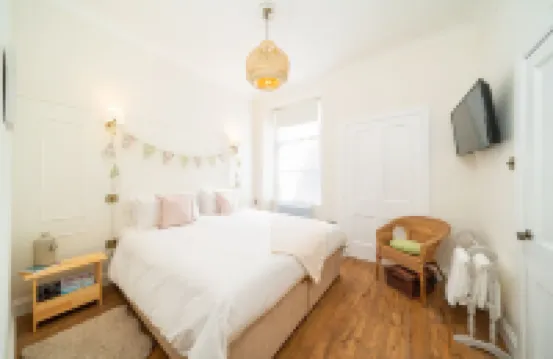 Dreamy One Bedroom Apartment with Garden near Dunkeld