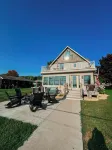 Experience Princeton charm on the Mississippi River