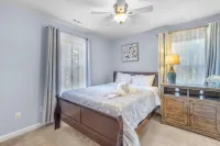 Beachside Bliss  Block from the Shore - Seahorse