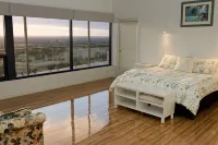 Magnificient Four Bedroom Home, Amazing Views