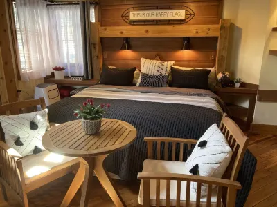 Romantic, Peaceful Getaway; Within 10 Mi of Mt. Rushmore & Custer State Park Hotels near Custer State Park
