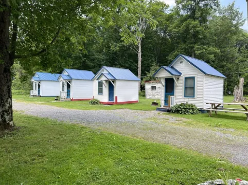 Quaint Cabin #8 - Pymatuning Lake