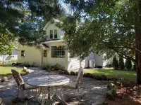 Shenandoah Sweet - Enjoy Spring blossoms in the Valley!