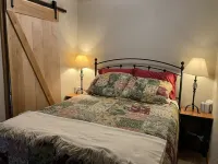 5 Star Reviews-Private Setting-Relax & Unplug-Near Fallingwater, Ohiopyle & Gap 聯合航空93號國家紀念館附近的飯店