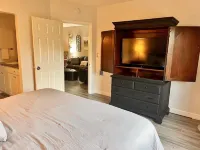 Heart of Pigeon Forge! Close to Dollywood and attractions plus restaurants