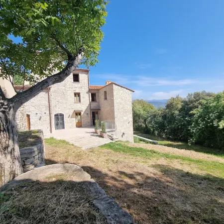 The Domo farmhouse and its ancient charm Отели в г. Монсуммано-Терме