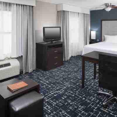 Homewood Suites by Hilton Cedar Rapids-North Rooms