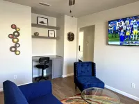 A Beautiful Storey - Quiet Condo minutes from Midland Memorial 米德蘭住宿飯店