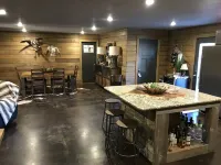Hunting Lodge north of Augusta, AR