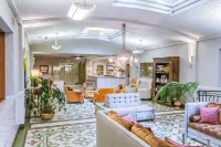 Discover downtown charm, just a 3-min drive to the fair!