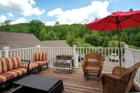 Spacious 2BR w/ large loft, Deck, great location
